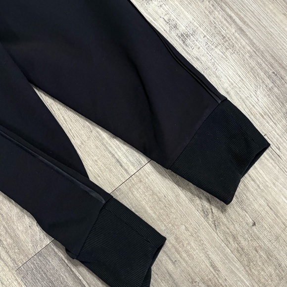 athleta endeavour drawstring jogger pant - Picture 9 of 11